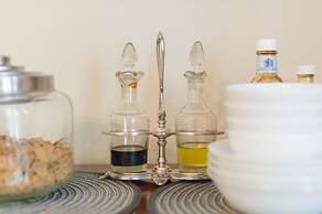 Osborne House - Guest House