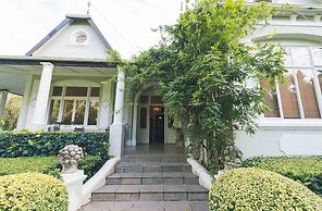 Osborne House - Guest House