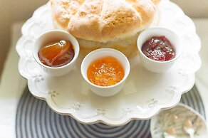 Osborne House - Guest House