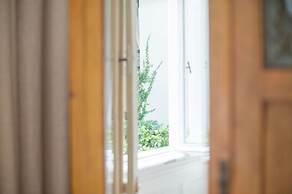 Osborne House - Guest House