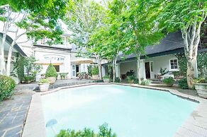 Osborne House - Guest House