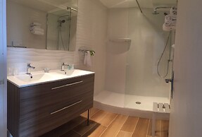 Logis Hotel et Restaurant Le Galion Canet Plage