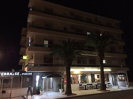 Logis Hotel et Restaurant Le Galion Canet Plage