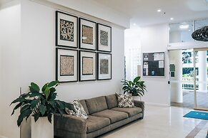 Crest Apartments