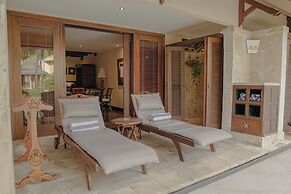 Pool Villa Merumatta Senggigi