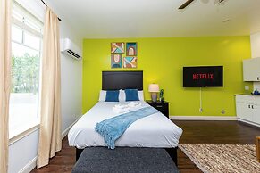30A Inn & Suites