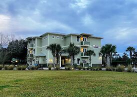 30A Inn & Suites