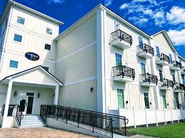 30A Inn & Suites