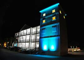 30A Inn & Suites