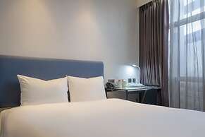 CHECK inn Taipei Xinyi
