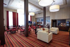 Holiday Inn Express & Suites Chatham South by IHG