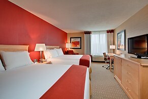 Holiday Inn Express & Suites Chatham South by IHG