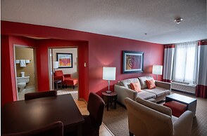 Holiday Inn Express & Suites Chatham South by IHG