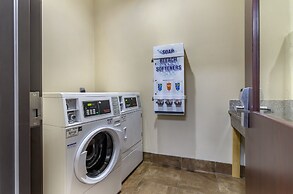 Comfort Inn & Suites near Bethel College