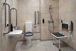 Super 8 by Wyndham Durham