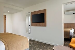 Super 8 by Wyndham Durham