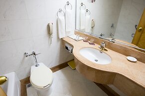 Golden Crown China Hotel
