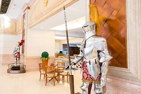 Golden Crown China Hotel