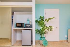 Tamarind Reef Resort Spa & Marina