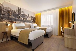 Super 8 by Wyndham Chester East