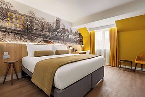 Super 8 by Wyndham Chester East