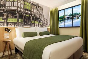 Super 8 by Wyndham Chester East