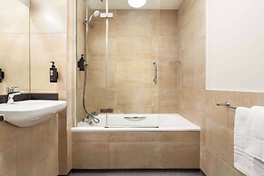 Super 8 by Wyndham Chester East