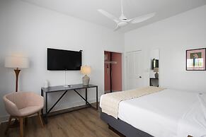 Paradise Inn Key West - Adults Only