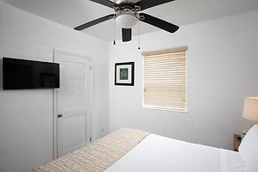 Paradise Inn Key West - Adults Only