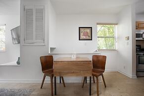 Paradise Inn Key West - Adults Only