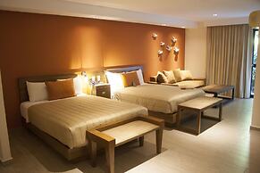 Hotel Puerta Del Sol