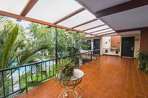 Hotel Puerta Del Sol