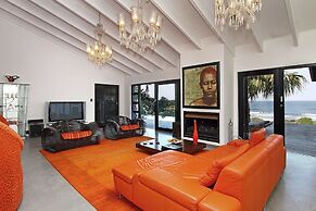 Days At Sea Beach Lodge