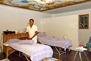 Days At Sea Beach Lodge