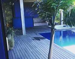 Days At Sea Beach Lodge