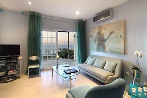 Days At Sea Beach Lodge