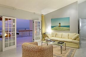 Days At Sea Beach Lodge