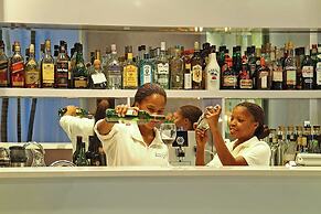 Days At Sea Beach Lodge