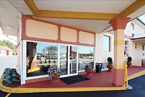 Regal Inn & Suites