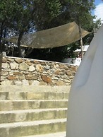 Studios and Suites Rania