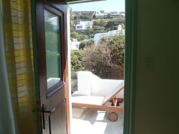 Studios and Suites Rania