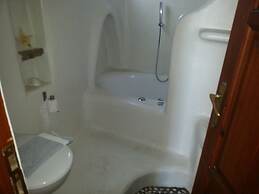 Studios and Suites Rania