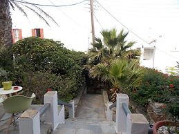 Studios and Suites Rania