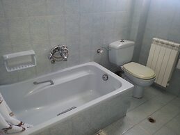 Studios and Suites Rania