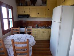 Studios and Suites Rania