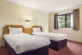 Days Inn by Wyndham Stafford