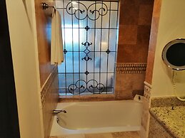 Las Villas Hotel & Golf by Estrella del Mar