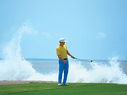 Las Villas Hotel & Golf by Estrella del Mar