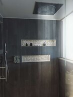 Radisson Blu Waterfront Hotel