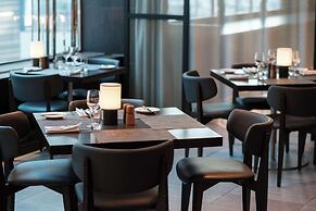 Radisson Blu Waterfront Hotel